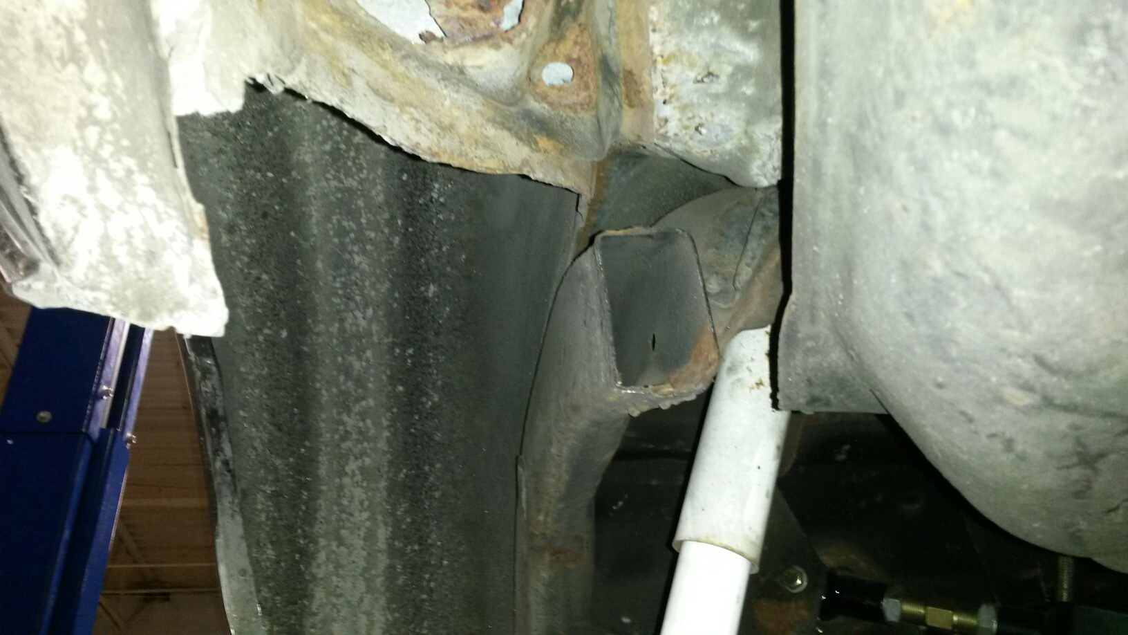 Rear frame horn removal