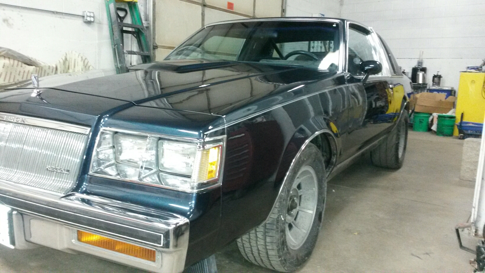 Image of Buick Regal exterior